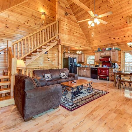 Hemlock Manor, 3 Bedrooms, Sleeps 10, WiFi, Game Room, Hot Tub, Fireplace Gatlinburg Buitenkant foto