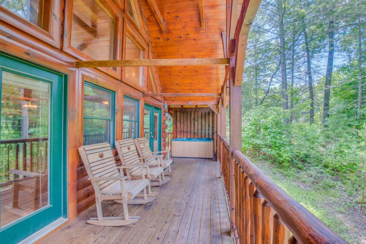 Hemlock Manor, 3 Bedrooms, Sleeps 10, WiFi, Game Room, Hot Tub, Fireplace Gatlinburg Buitenkant foto